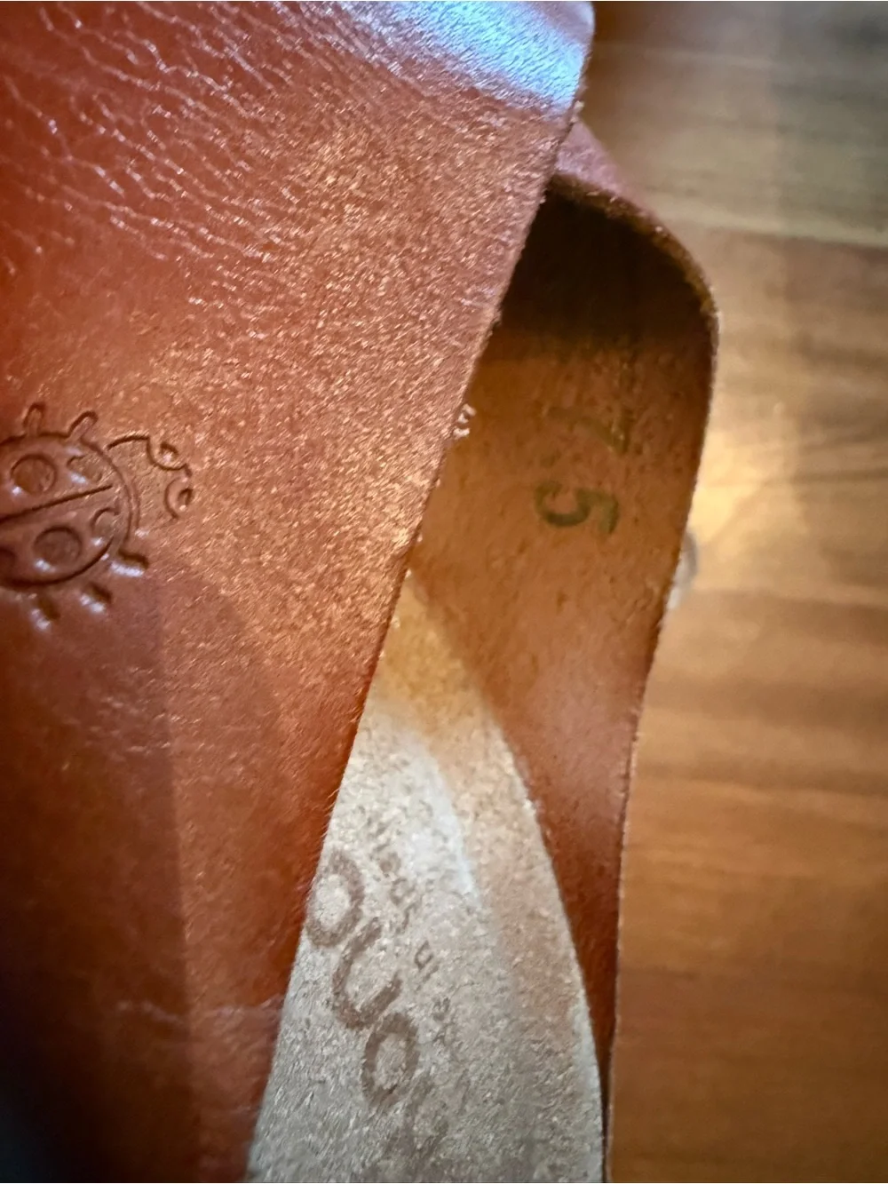 Women's Yokono Cognac Leather Crisscross Slide Sandals